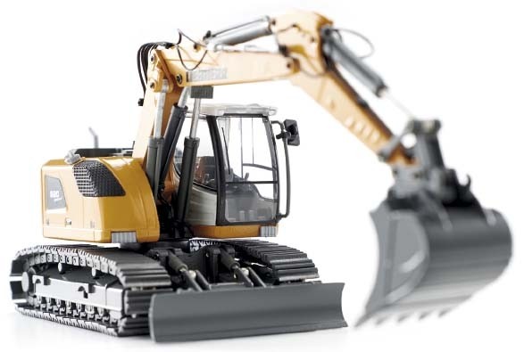 LIEBHERR R920 COMPACT EXCAVATOR WITH TWO PIECE BOOM