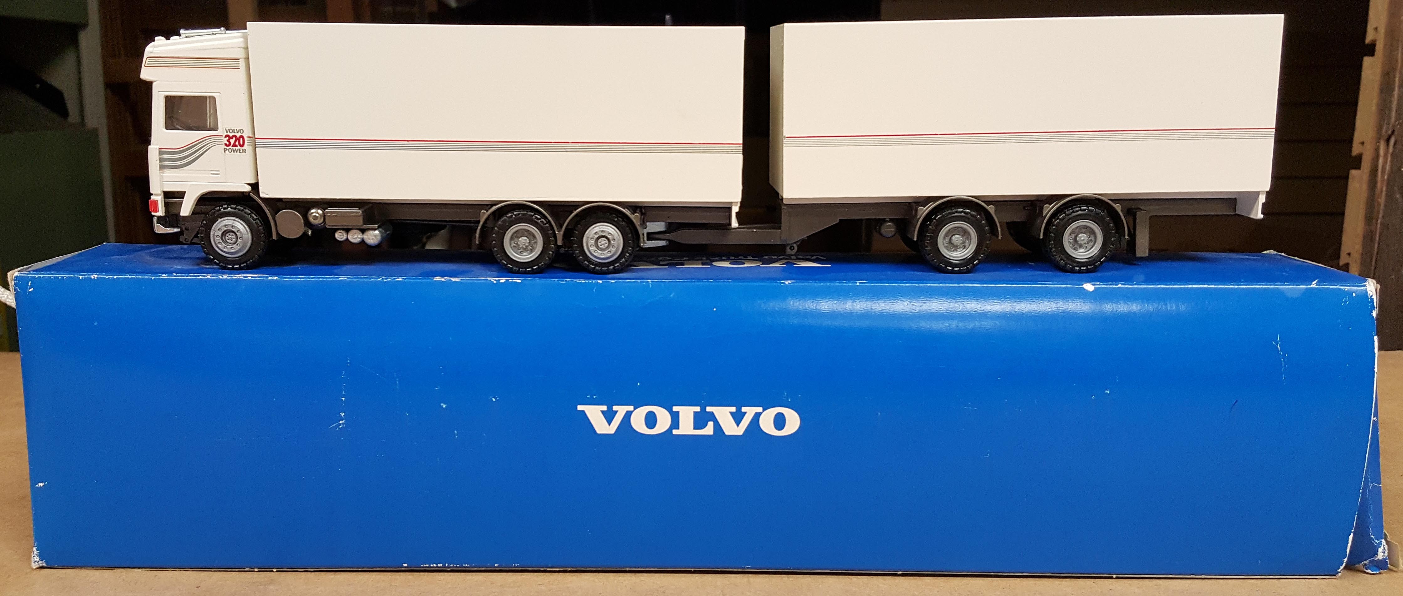 VOLVO  F10 EUROTROTTER