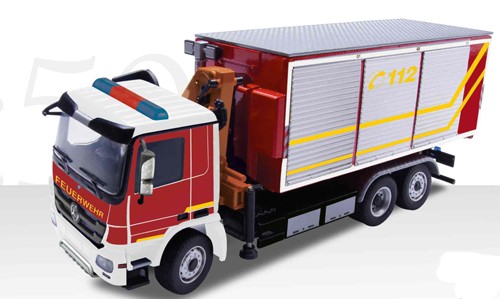 Mercedes Actros with roll off fire rescue body