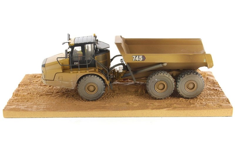Caterpillar 745 Articulated Dump Truck - Weathering Series