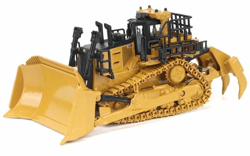 Caterpillar D11 Dozer - TKN Design with Metal Tracks