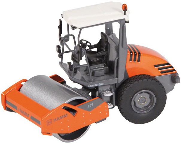 HAMM H7I Open ROPS Compactor with smooth roller drum
