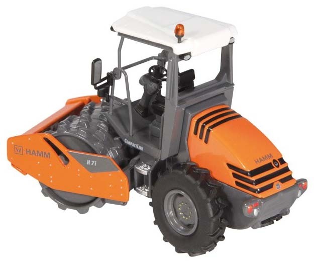 HAMM H7I Open ROPS Compactor with pad foot drum