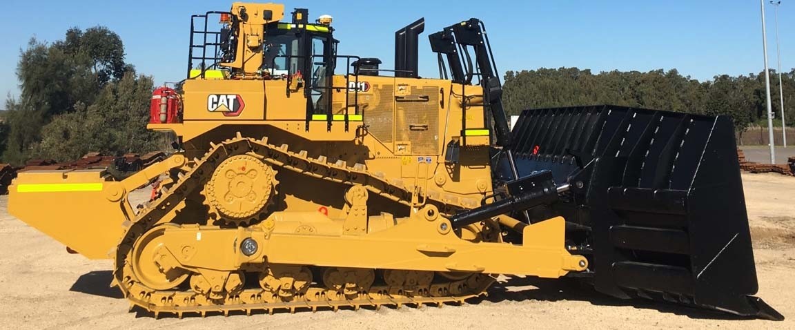 Cat D11 Coal Blade – Die-cast-PREORDER