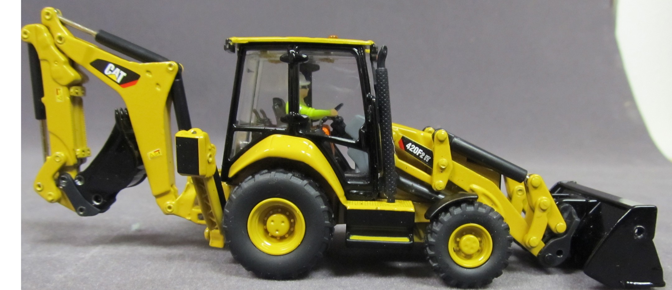 Cat backhoe outlet loader toy