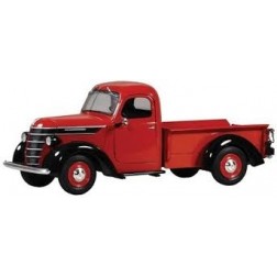 International D2 Pickup Red/Black