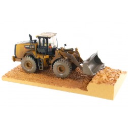 Caterpillar 966M Medium Wheel Loader - Weathering Series
