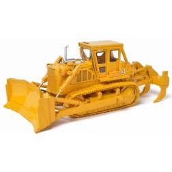 Cat® D8K Dozer-Closed ROPS with U-blade & Multi-Shank Ripper – Die-Cast