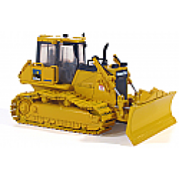 Komatsu D65PX-17 dozer with draw bar